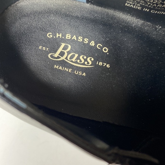 G.H. BASS & CO Bass-Tiare Black Ankle Bootie size 6-1/2 - Picture 7 of 12